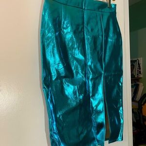 Metallic metal lengths, turquoise skirt